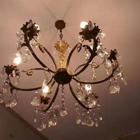 Art Deco New In The Centre Of *